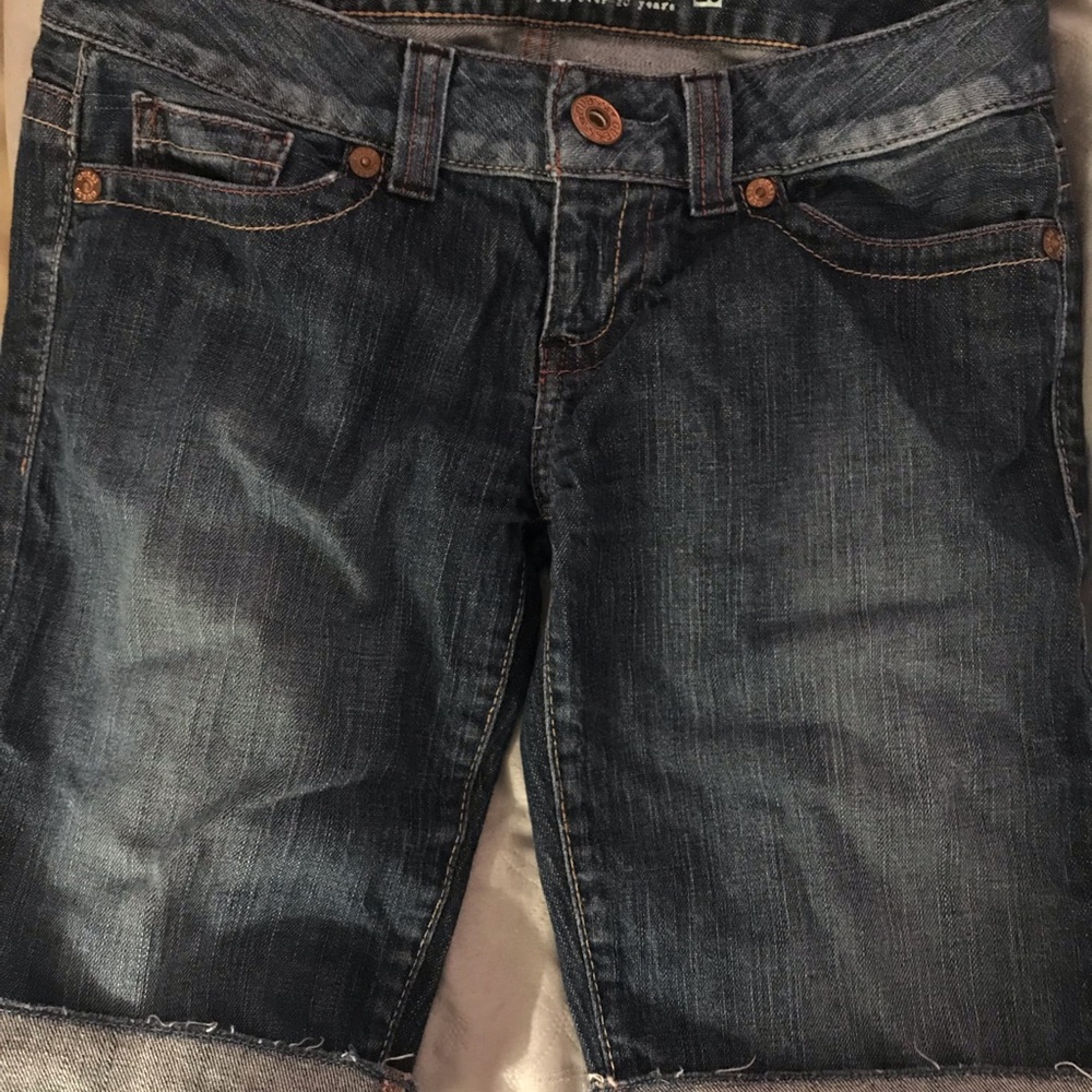 Guess capris